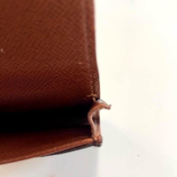 Louis Vuitton Classic Monogram Business Card Holder - Picture 7 of 9